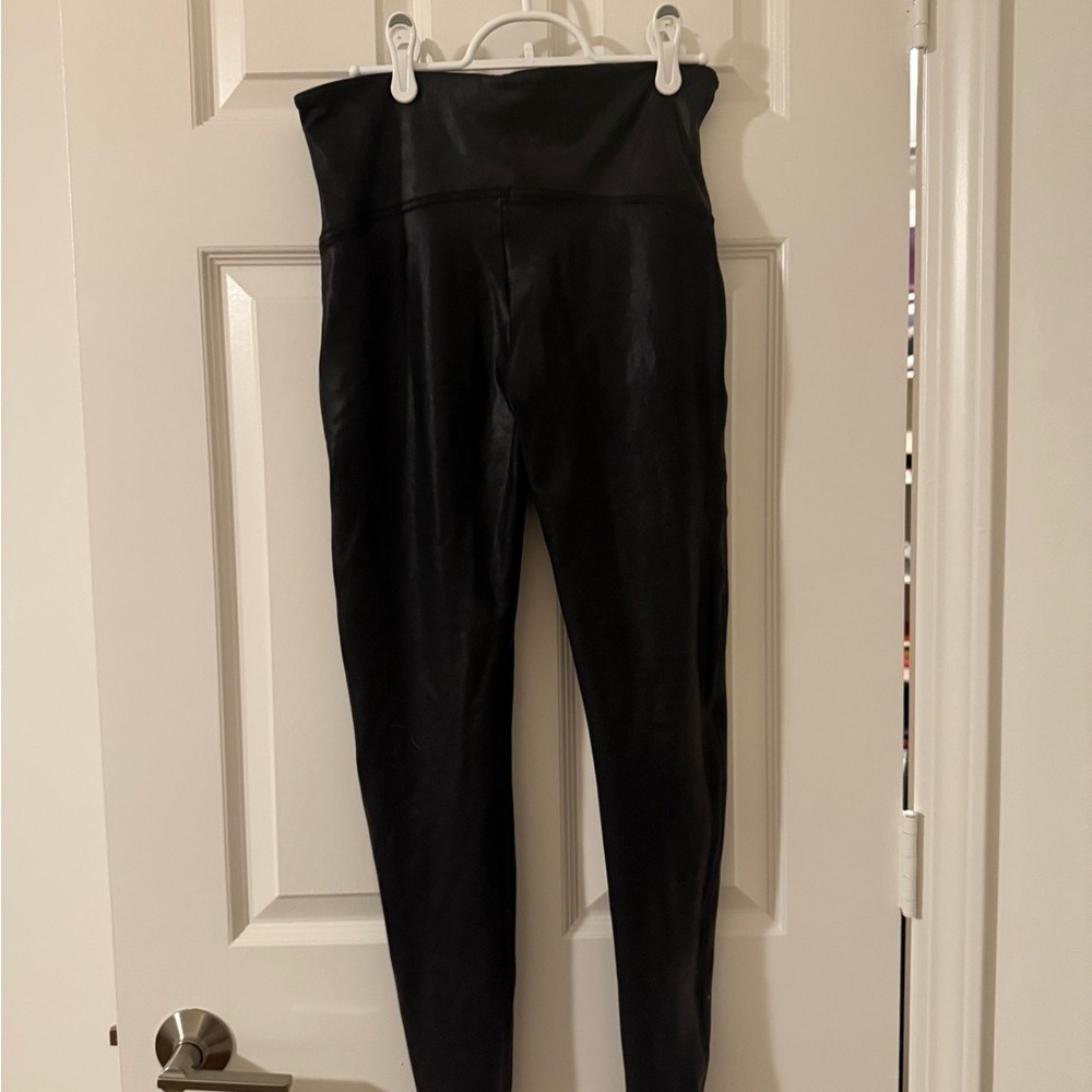 SPANX‎ Faux Leather Leggings sz XL - Picture 2 of 6